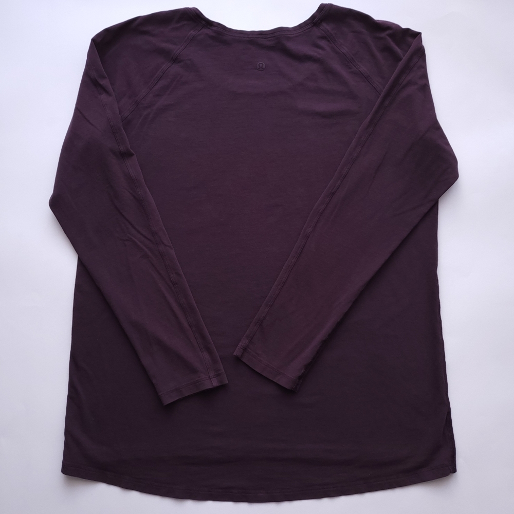 Lululemon Emerald Long Sleeve - Picture 5 of 13